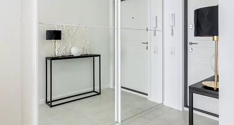 Mirrored Bifold Closet Doors Repair in St. Cloud, FL