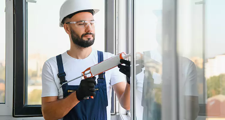 Retractable Screens Repair for Patio in St. Cloud, FL