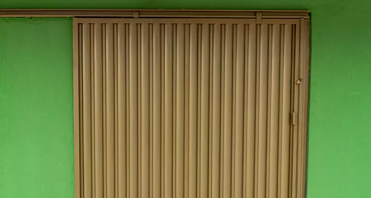 Wooden Sliding Door Stuck Repair Services in St. Cloud, FL