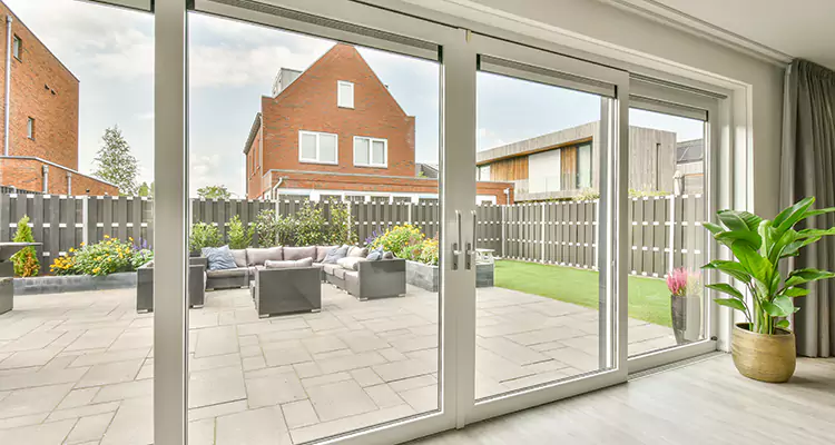 Best Sliding Screen Door Replacement Company in St. Cloud, FL