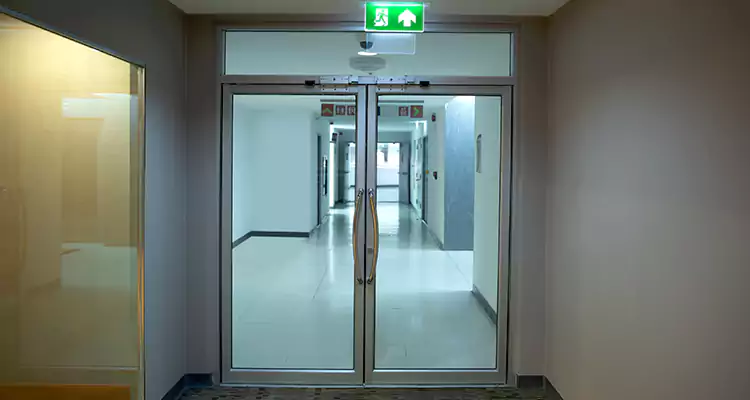 Emergency Glass Door Repair in St. Cloud, FL