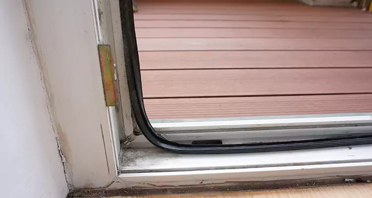 Repair Patio Doors Leaking at Bottom in St. Cloud, FL