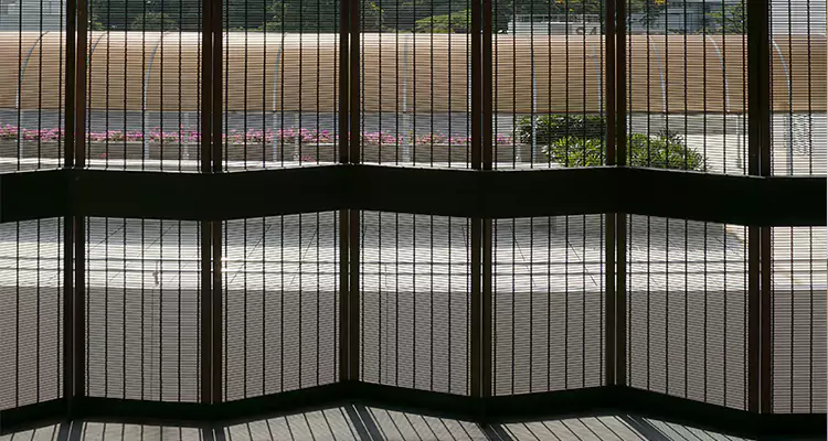 Front Screen Door Repair in St. Cloud, FL