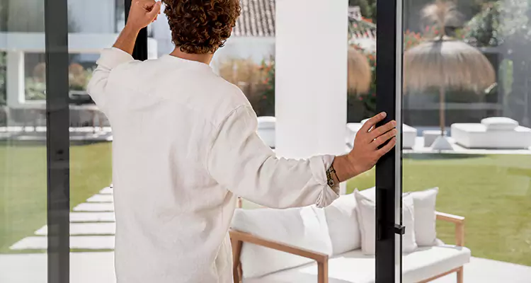 Fix Backyard Sliding Door Hard To Operate in St. Cloud, FL